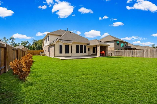 655 W Linnwood Drive, Woodbranch, TX 77357