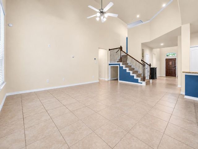 655 W Linnwood Drive, Woodbranch, TX 77357