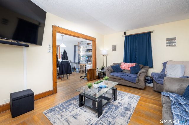 75 Concord Street, Hamden, CT 06514