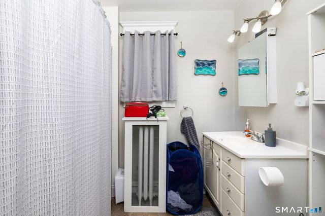 75 Concord Street, Hamden, CT 06514