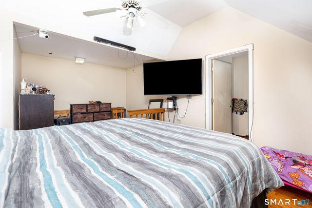 75 Concord Street, Hamden, CT 06514