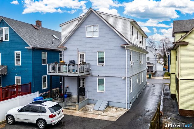 75 Concord Street, Hamden, CT 06514