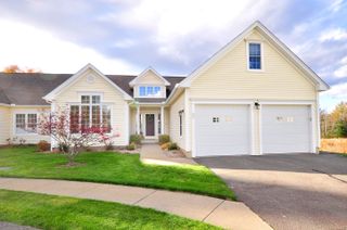 23 Dewberry Way 23, Suffield, CT 06078