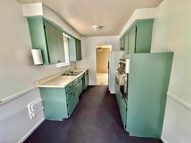27669 Mackenzie Court, Westland, MI 48185