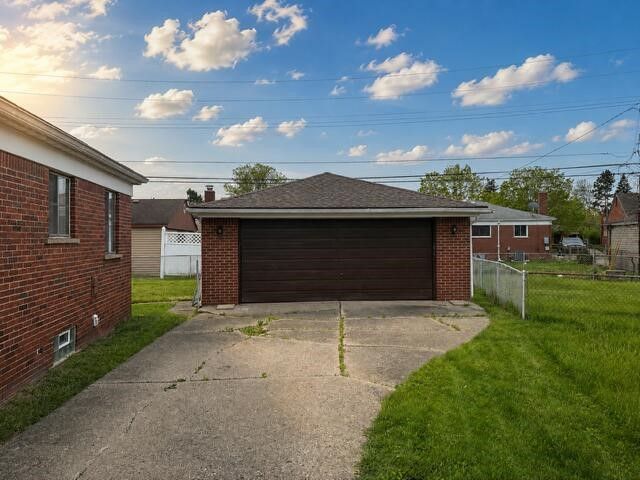 27669 Mackenzie Court, Westland, MI 48185