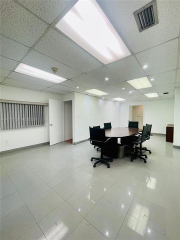 3100 Milam Dairy Road 112, Miami, FL 33122