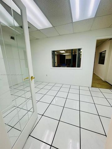 3100 Milam Dairy Road 112, Miami, FL 33122