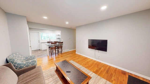 32 Marion Street, Dublin, OH 43017