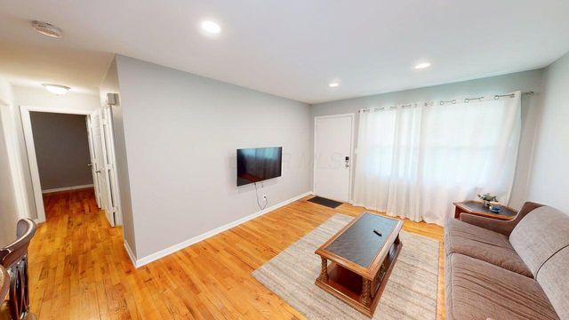 32 Marion Street, Dublin, OH 43017