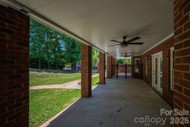 1000 Ashley Place, Belmont, NC 28012