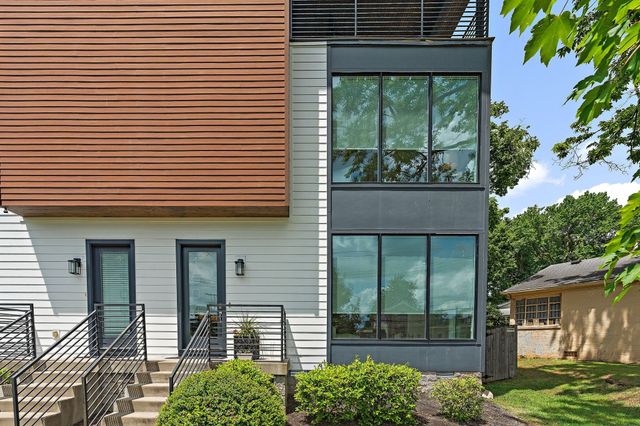 1504 Edgehill Ave, Nashville, TN 37212