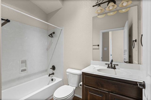 212 Tara Lane, Aledo, TX 76008