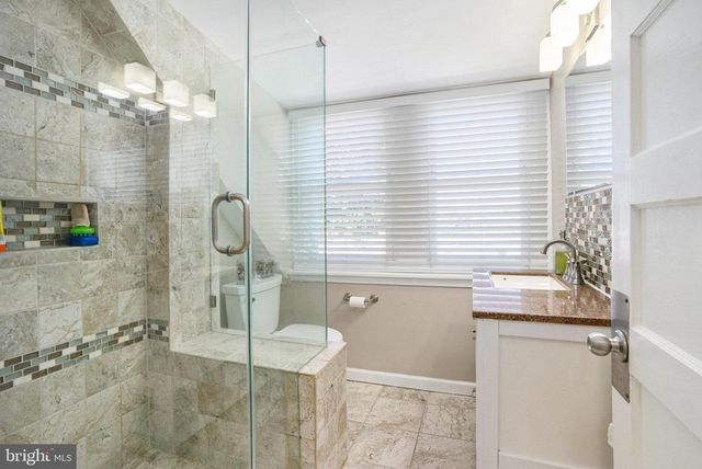 451 RIDGE PIKE, Lafayette Hill, PA 19444