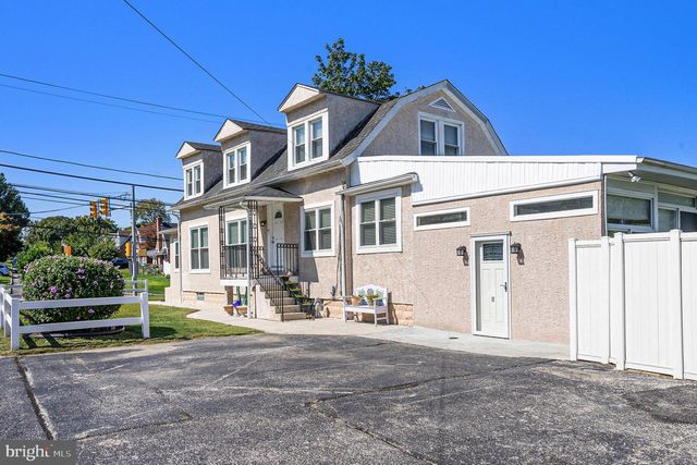 451 RIDGE PIKE, Lafayette Hill, PA 19444