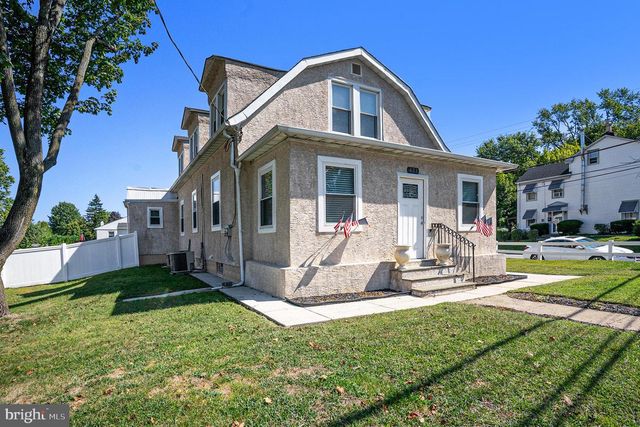 451 RIDGE PIKE, Lafayette Hill, PA 19444