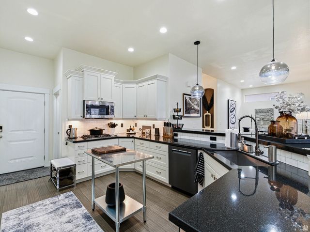 1154 E SUNSET DUNES WAY, Draper, UT 84020