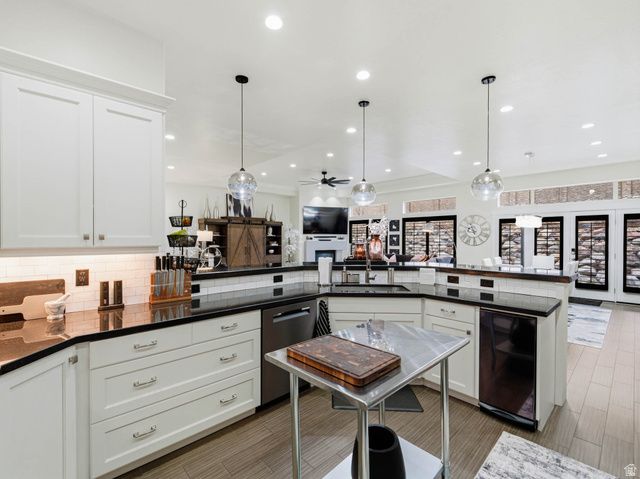 1154 E SUNSET DUNES WAY, Draper, UT 84020