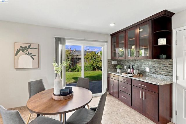 36054 Rosewood Dr, Newark, CA 94560