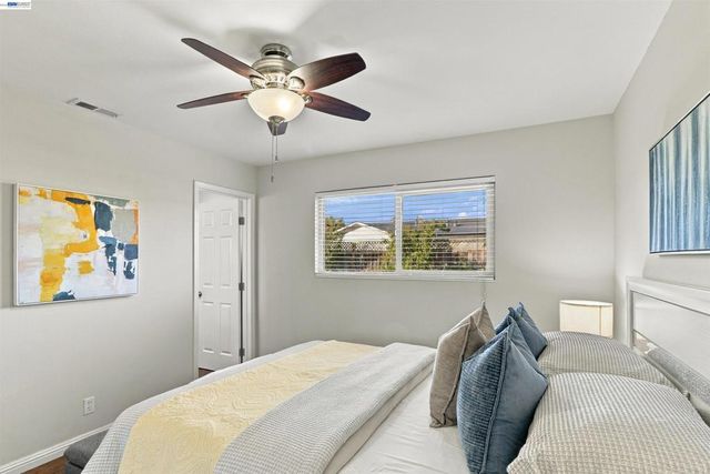 36054 Rosewood Dr, Newark, CA 94560