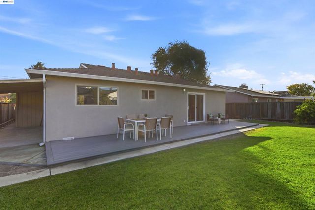 36054 Rosewood Dr, Newark, CA 94560