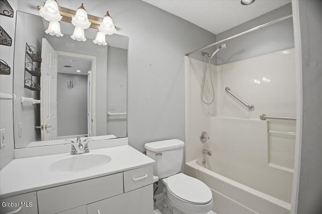 26 Westwood Drive, Queensbury, NY 12804