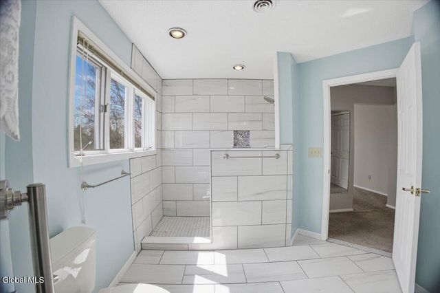 26 Westwood Drive, Queensbury, NY 12804