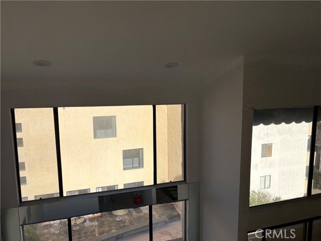 5310 Zelzah 303, Encino (los Angeles), CA 91316