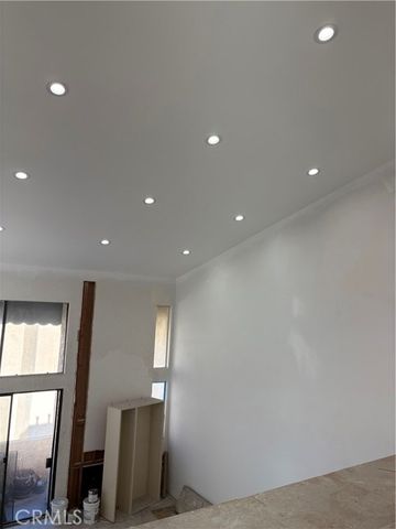 5310 Zelzah 303, Encino (los Angeles), CA 91316