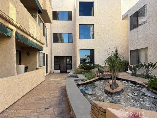 5310 Zelzah 303, Encino (los Angeles), CA 91316