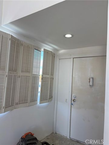 5310 Zelzah 303, Encino (los Angeles), CA 91316