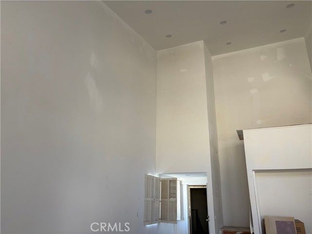 5310 Zelzah 303, Encino (los Angeles), CA 91316