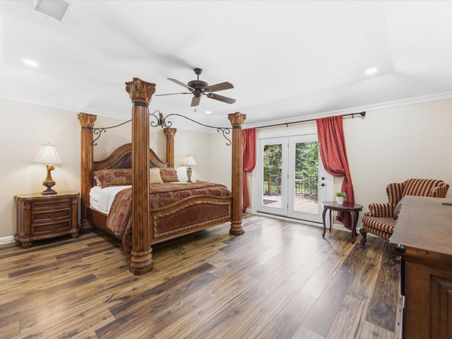 5008 Kemble Street, Fort Worth, TX 76103