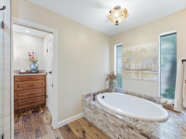 5008 Kemble Street, Fort Worth, TX 76103