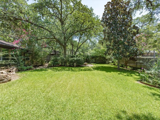 5008 Kemble Street, Fort Worth, TX 76103