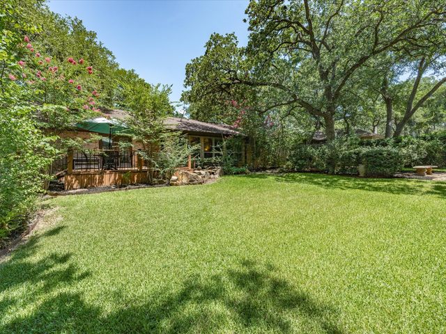 5008 Kemble Street, Fort Worth, TX 76103