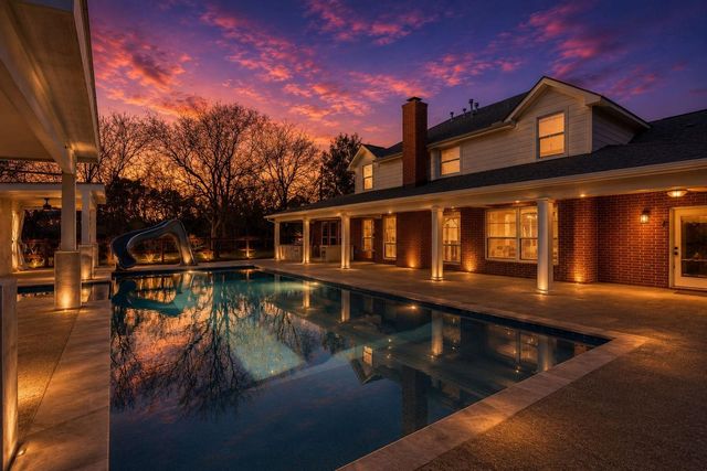 2730 Lawrence Road, Kemah, TX 77565