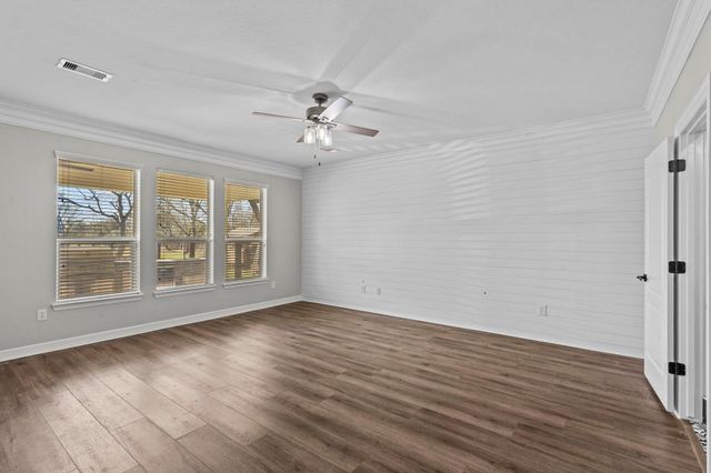 2730 Lawrence Road, Kemah, TX 77565