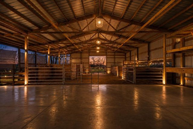 2730 Lawrence Road, Kemah, TX 77565