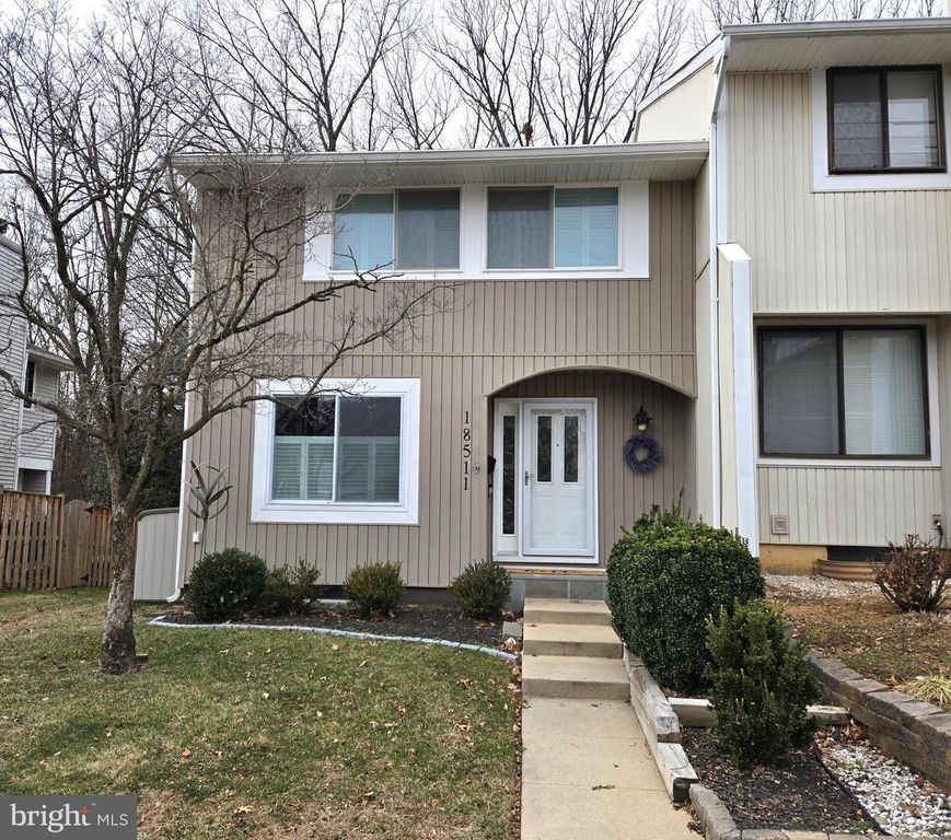 18511 EAGLES ROOST DR, Germantown, MD 20874
