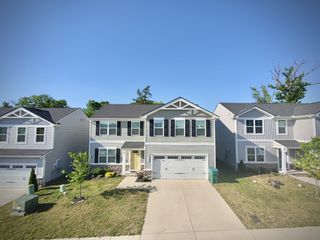 4125 Chambord Dr, Antioch, TN 37013