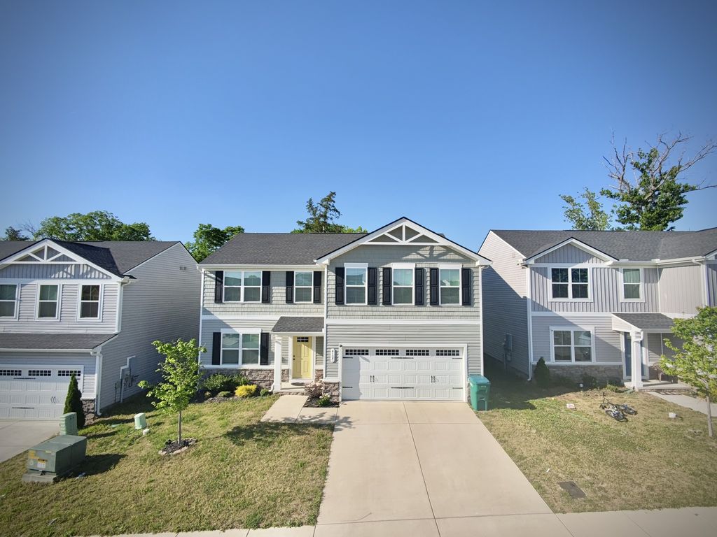 4125 Chambord Dr, Antioch, TN 37013