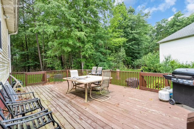 20 Elana Drive, Jackson, NJ 08527