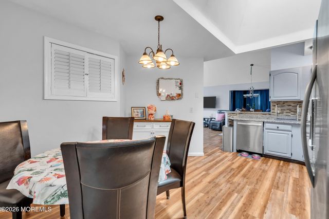 20 Elana Drive, Jackson, NJ 08527