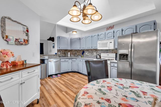 20 Elana Drive, Jackson, NJ 08527