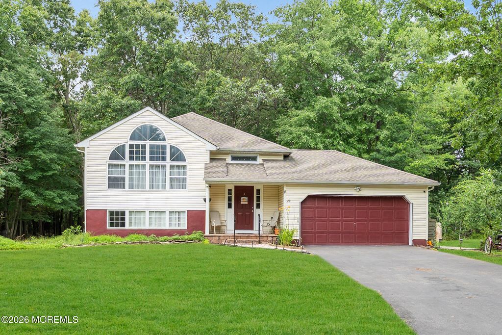 20 Elana Drive, Jackson, NJ 08527