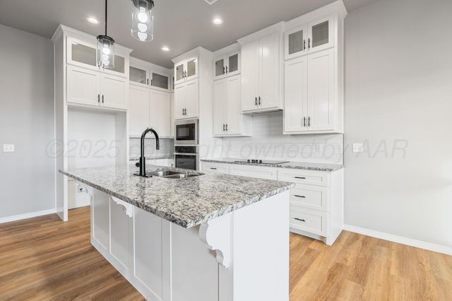 12561 LEONA Drive, Canyon, TX 79015
