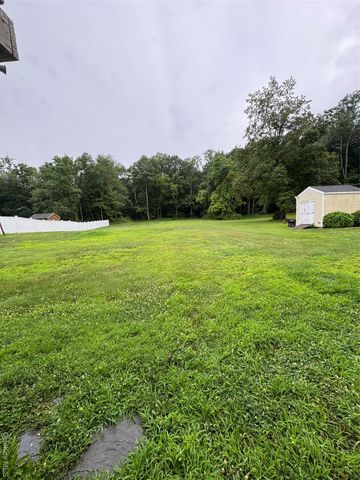 1145 Glen Road B, Shrub Oak, NY 10588