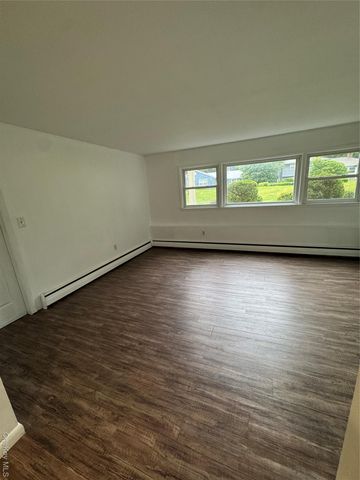 1145 Glen Road B, Shrub Oak, NY 10588