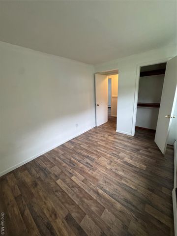 1145 Glen Road B, Shrub Oak, NY 10588