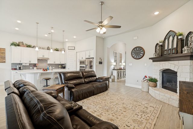 3402 Montgomery Avenue, Melissa, TX 75454